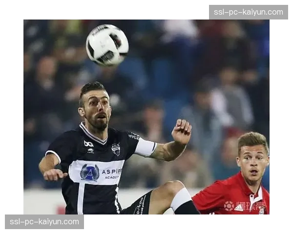 官方：阿拉维斯主帅路易斯·加西亚与俱乐部续约至2028年