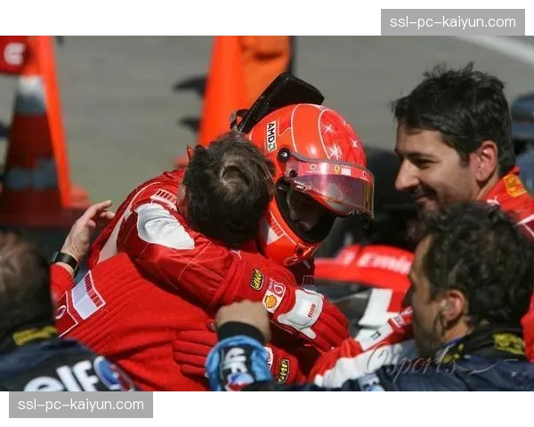 历史镜头：2006年舒马赫在伊莫拉逆转阿隆索的经典战役